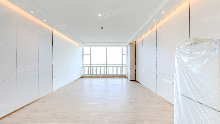 中大金融中心二手房实景图