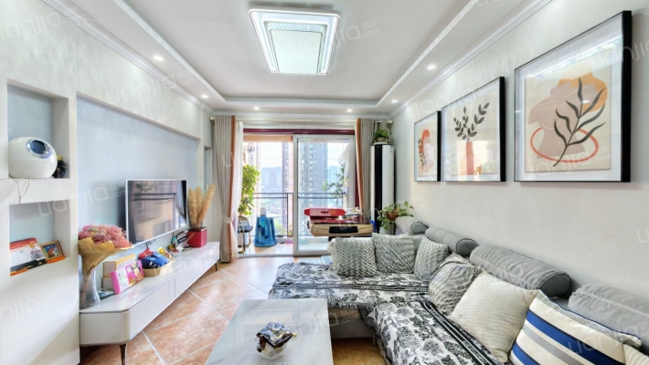 泽科港城国际一期二手房实景图