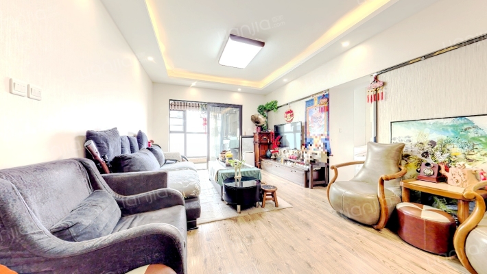 银泰泰悦湾二手房实景图