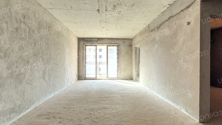 安居逸园二手房实景图