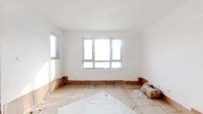 亿海阳光二期二手房实景图