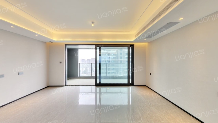 万科半岛国际二手房实景图