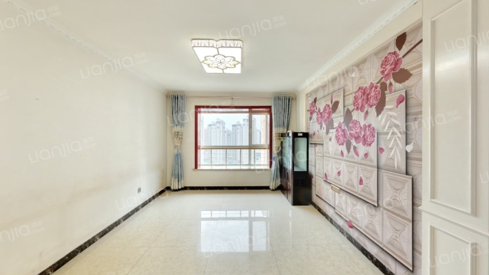 秀川丽苑二手房实景图