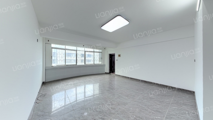 省琼剧院宿舍二手房实景图