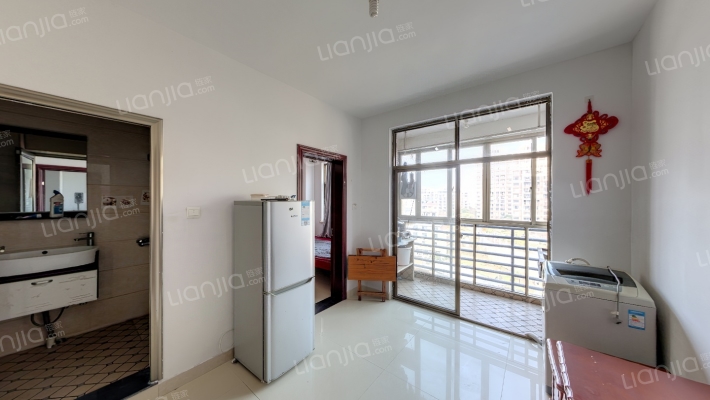 海旭公寓二手房实景图