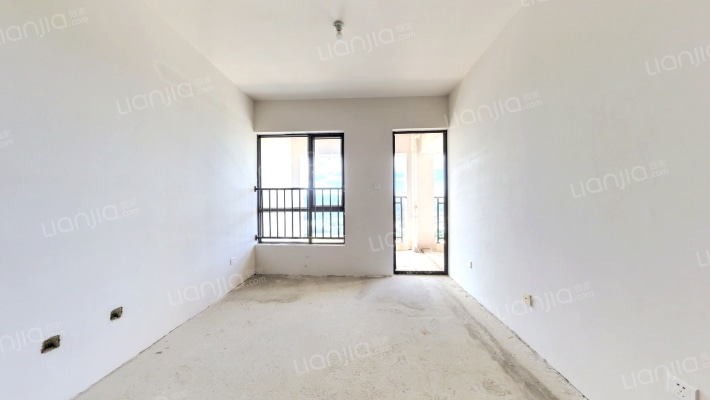 富春山居二手房实景图