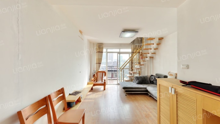 黄陂广场观府国际二手房实景图