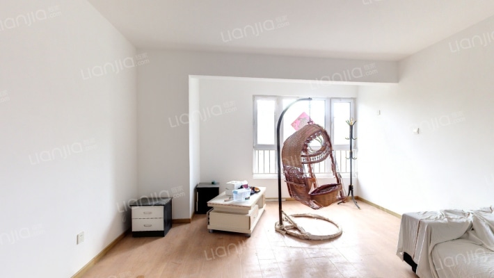 招商果岭二手房实景图