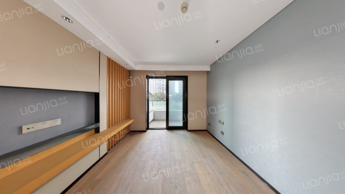 东湖双子星二手房实景图