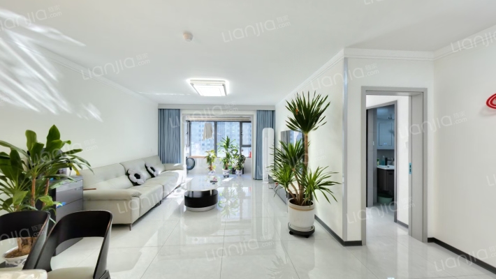 颐合府二手房实景图