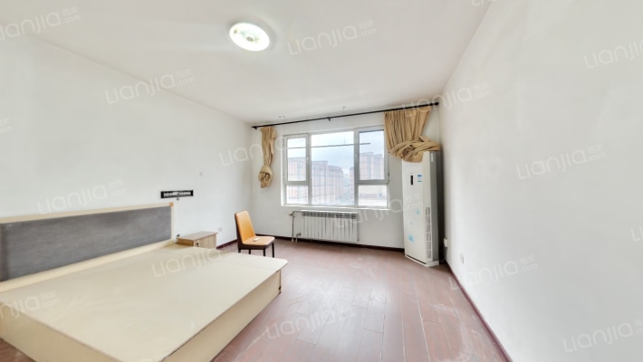 舜奥华府南区二手房实景图