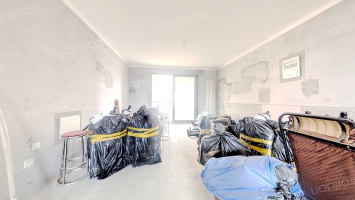 柳湖佳苑西院二手房实景图