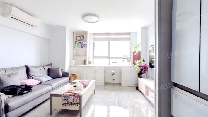 赛格公寓二手房实景图