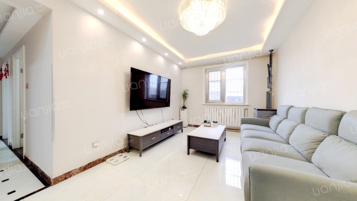 保利花园C区二手房实景图