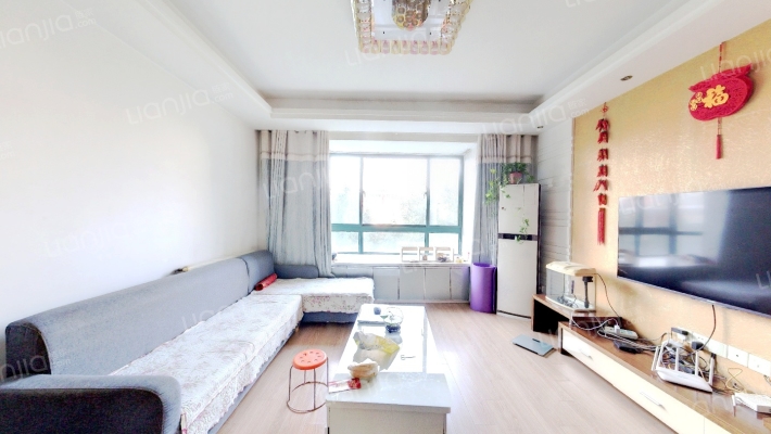 南国玲珑碧玉二手房实景图