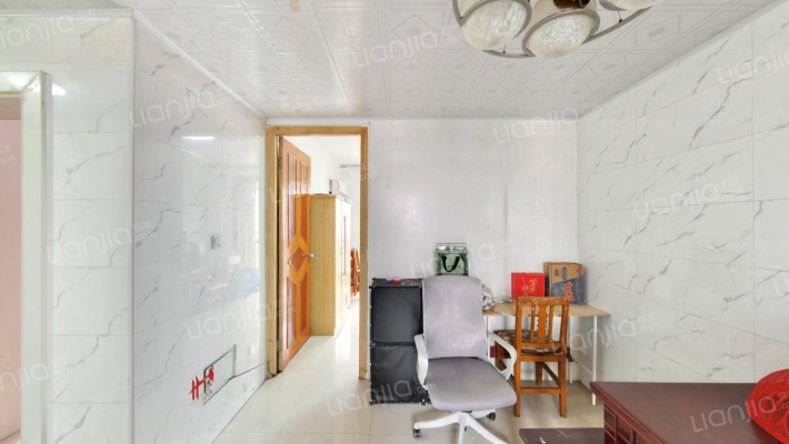 马浜花园西区二手房实景图