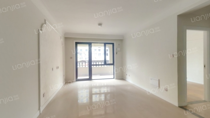 八达岭阿尔卡迪亚 · 波尔多庄园二手房实景图