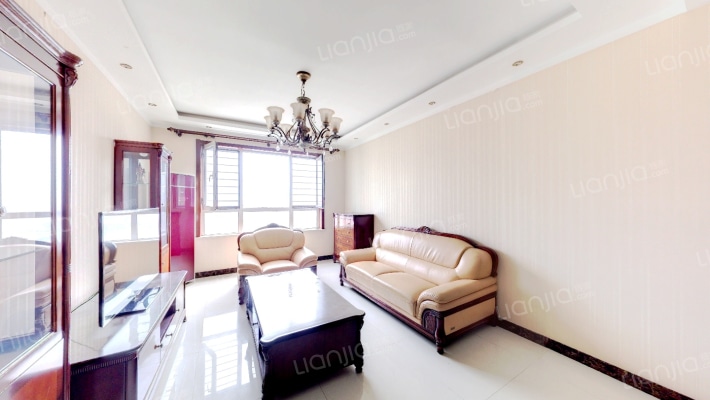 溪水湾花园二手房实景图