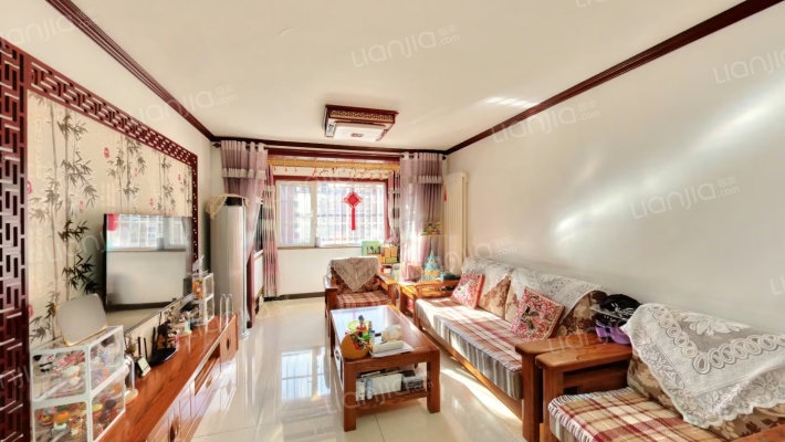 梅兰居二手房实景图