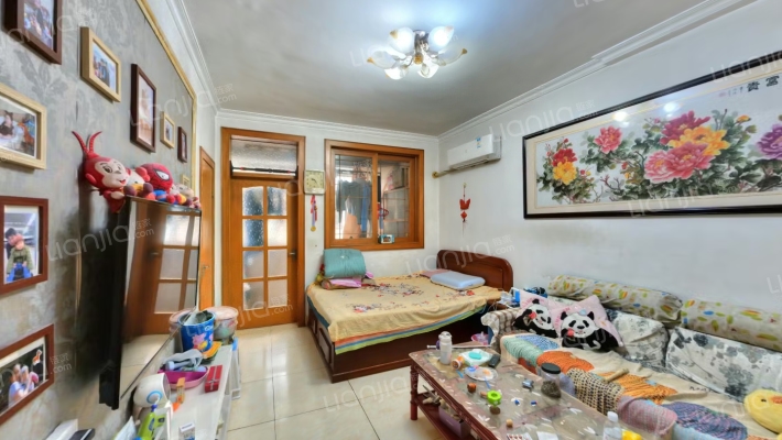 暖瓶厂宿舍二手房实景图