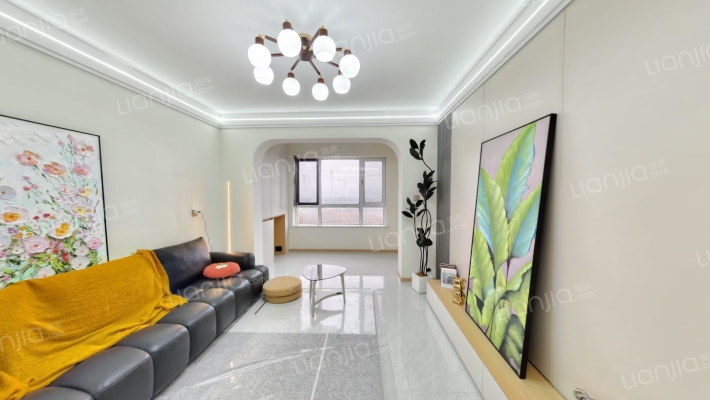 海亮艺术华府二手房实景图