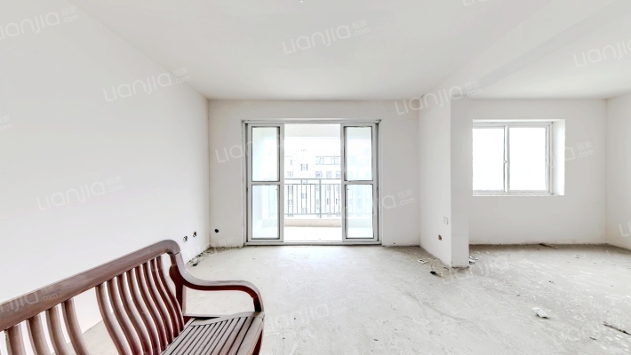 双龙花园东区二手房实景图