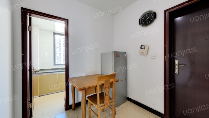 明月嘉苑一区二手房实景图