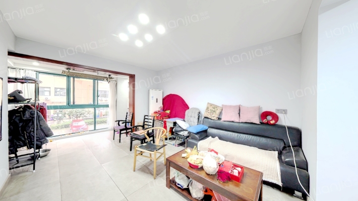 景湾花园A区二手房实景图