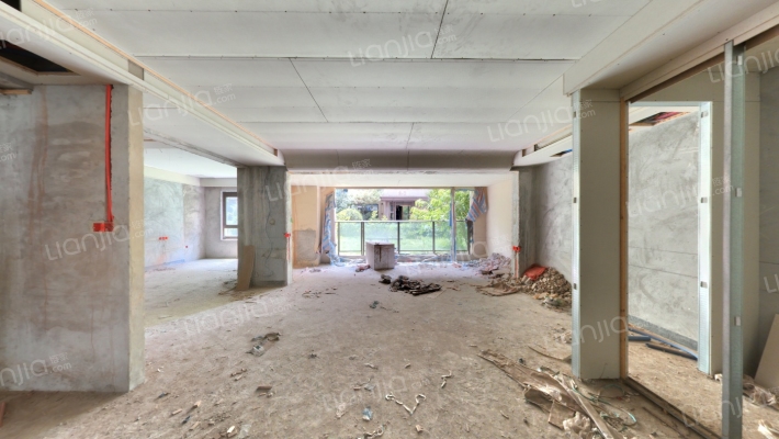 麓铭花涧集二手房实景图