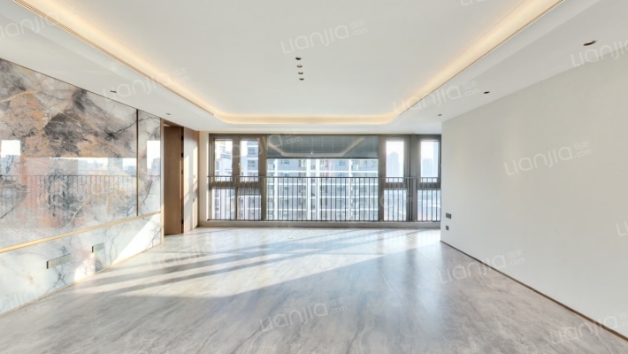 万科璞拾隐翠二手房实景图