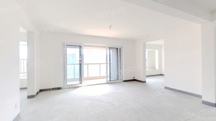 万科拾翠园二手房实景图