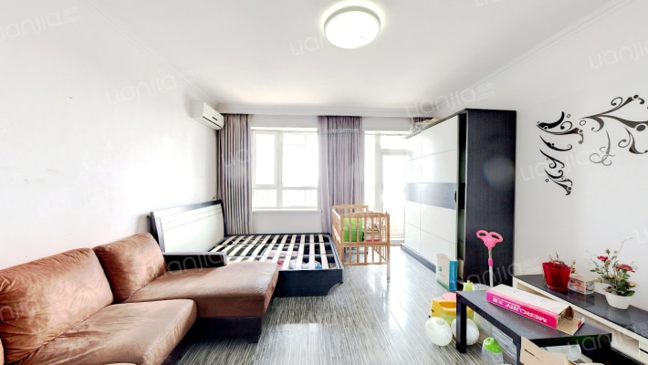 晶品枫林二手房实景图