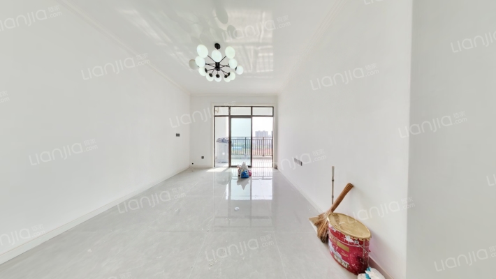 万家华府二手房实景图