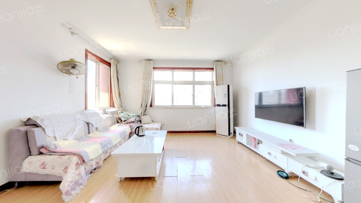 油坊台子安置楼小区二手房实景图