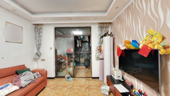 禹洲华侨城三期荷园二手房实景图