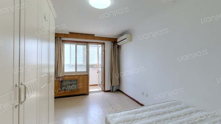 翠微路17号院二手房实景图