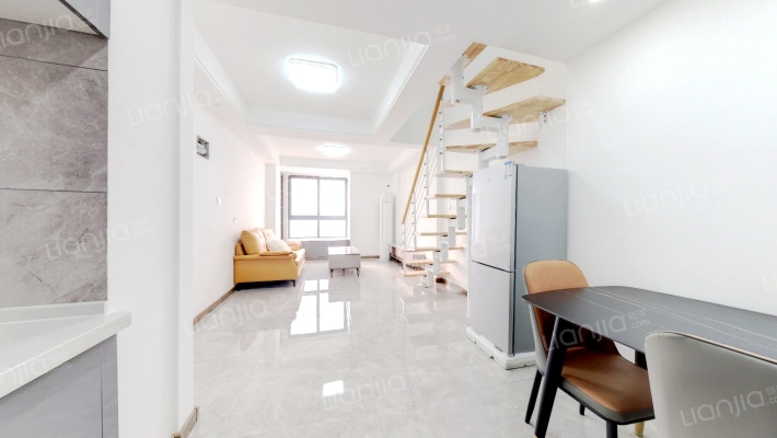 锦绣山水小区商业二手房实景图