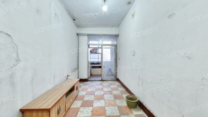 兴华北街4号院二手房实景图