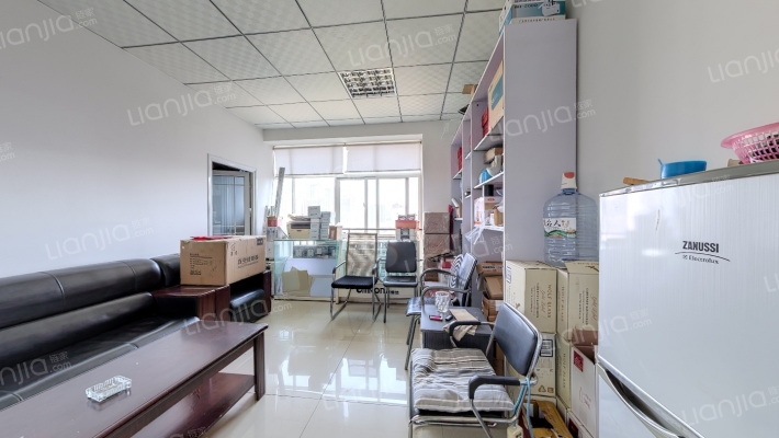 汇金大厦二手房实景图