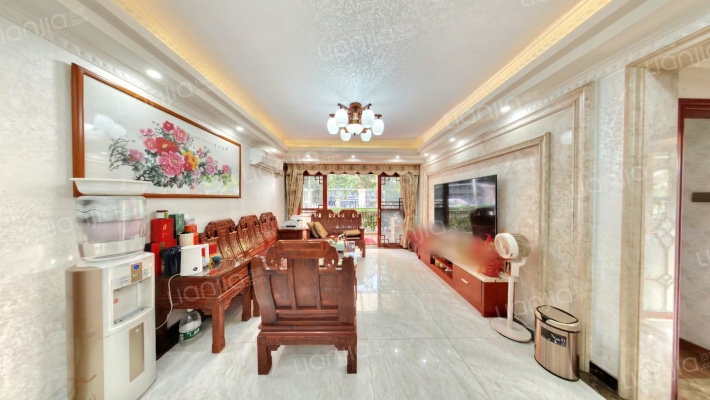 雅福居二手房实景图