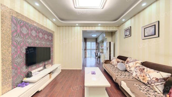 铁马新华苑E区二手房实景图