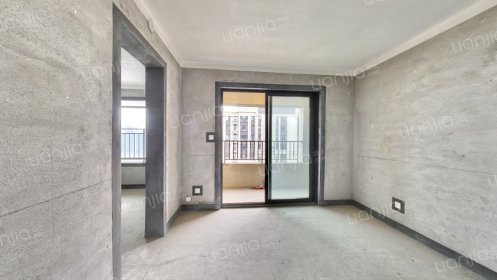 谦祥万华城华府二手房实景图