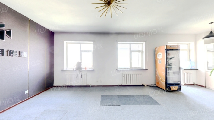 财富广场二手房实景图