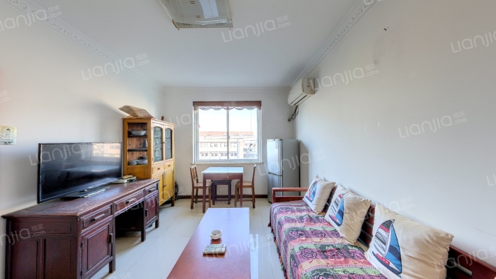 五一花苑西区二手房实景图