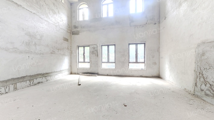 中信凯旋城三期（别墅）二手房实景图