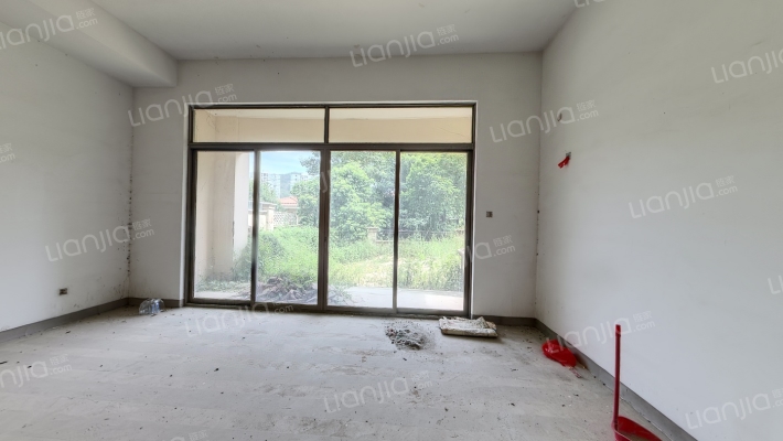 凯茵新城16区曼克顿山二手房实景图