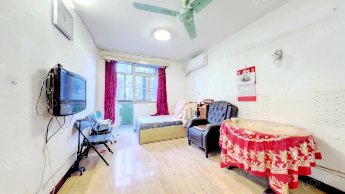 西南小区二手房实景图