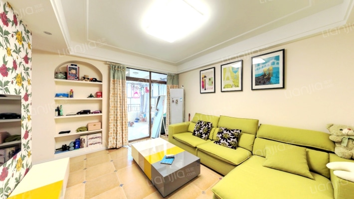 蓝鼎星河府二手房实景图