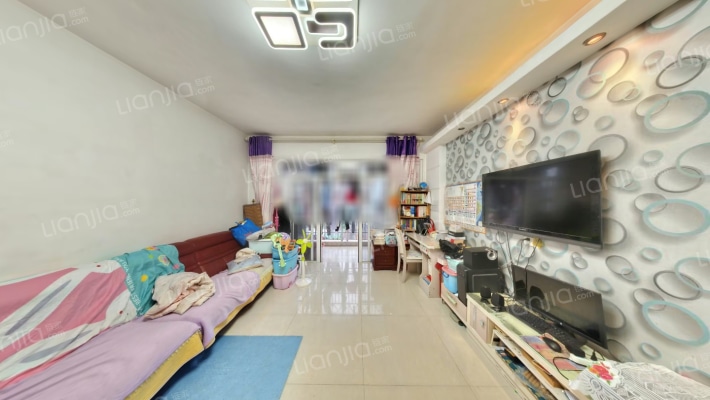 宝泰温泉花园二手房实景图