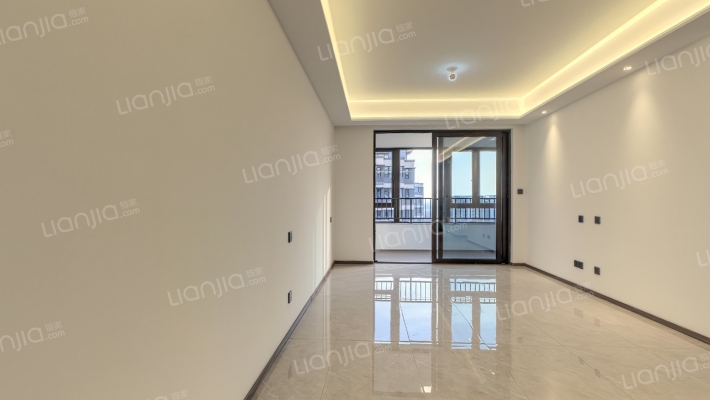 龙湖怡康湖城大境二手房实景图